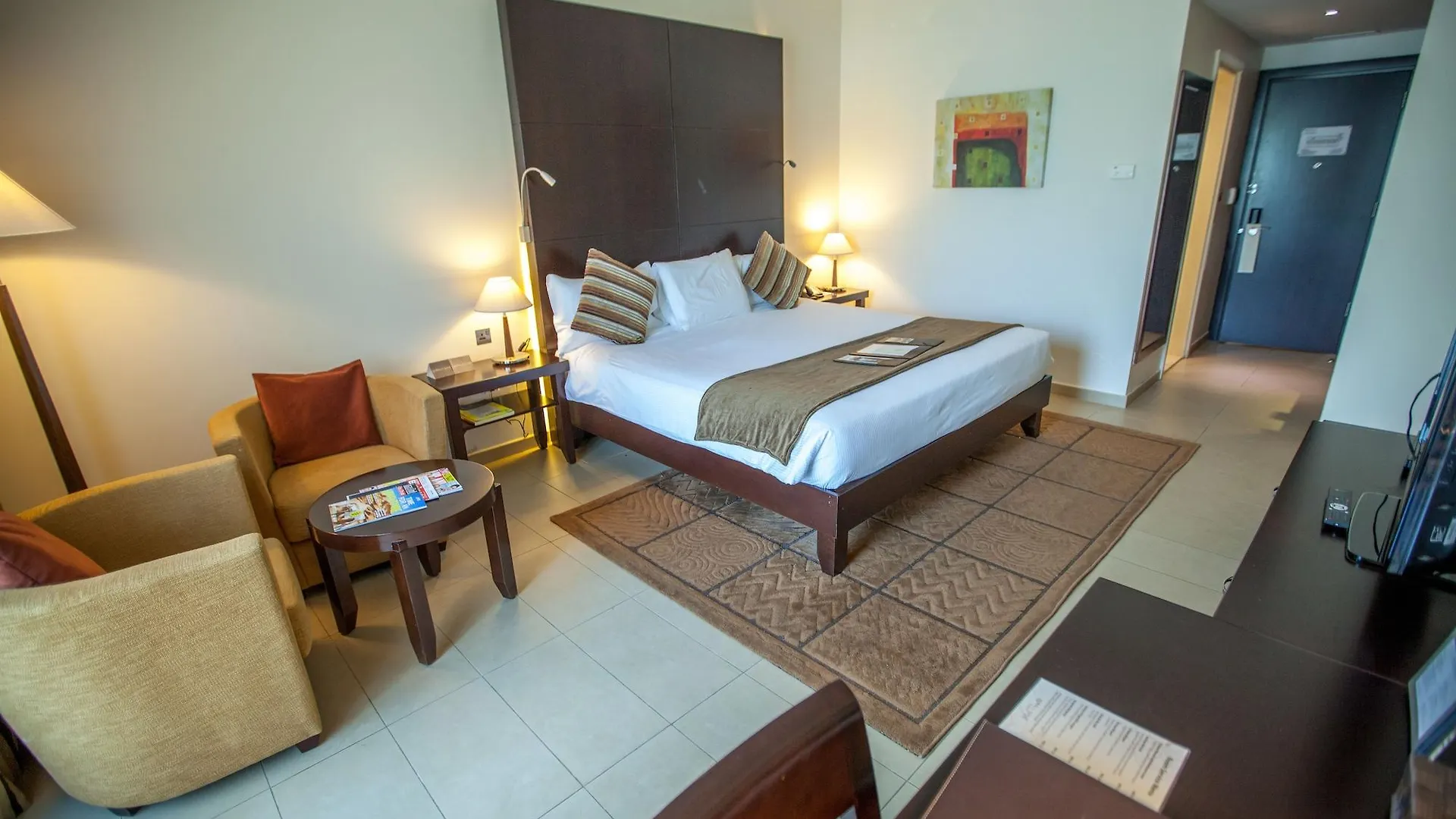 ****  אבו דאבי Metropolitan Al Mafraq Hotel איחוד האמירויות הערביות