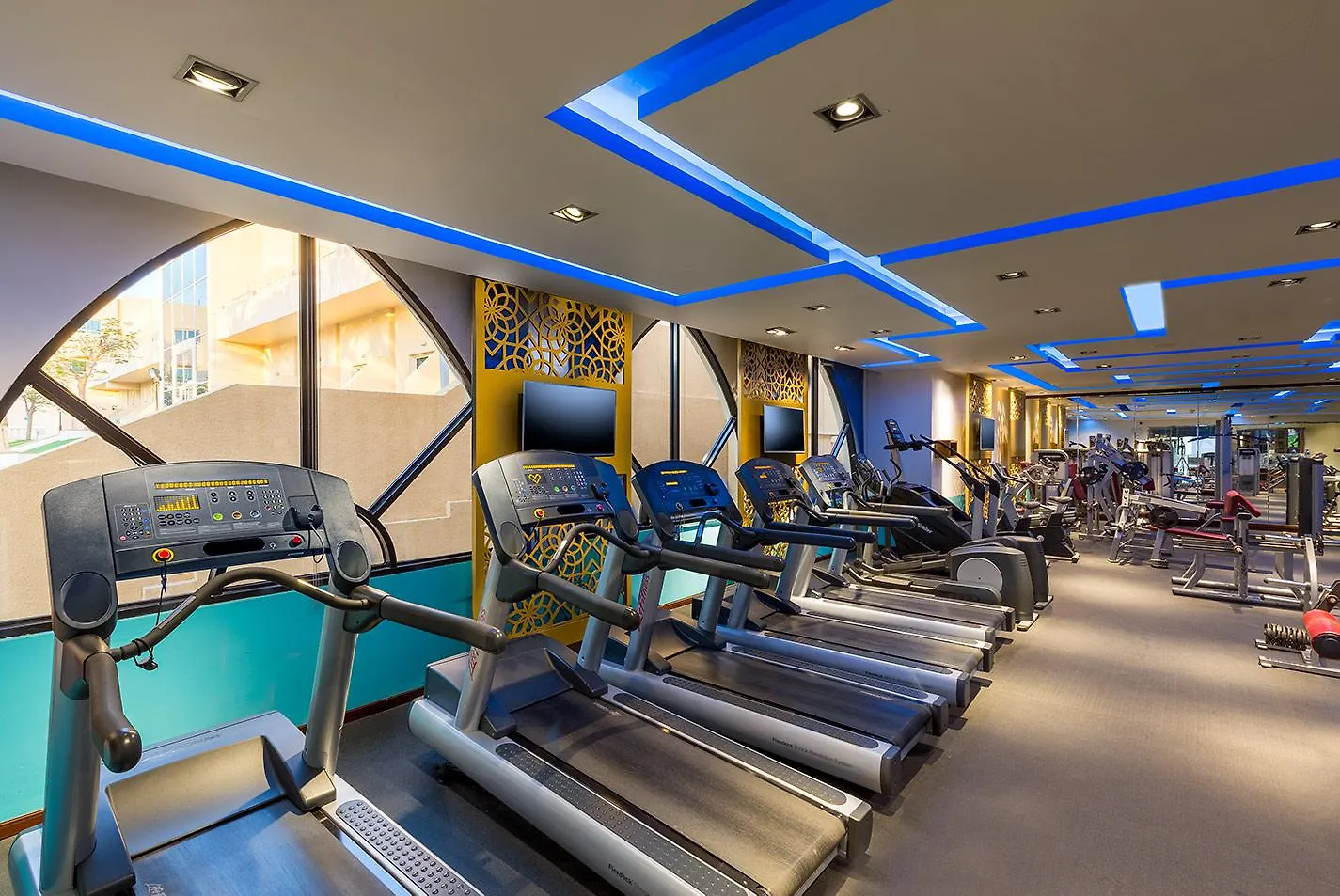 אבו דאבי Metropolitan Al Mafraq Hotel אבו דאבי