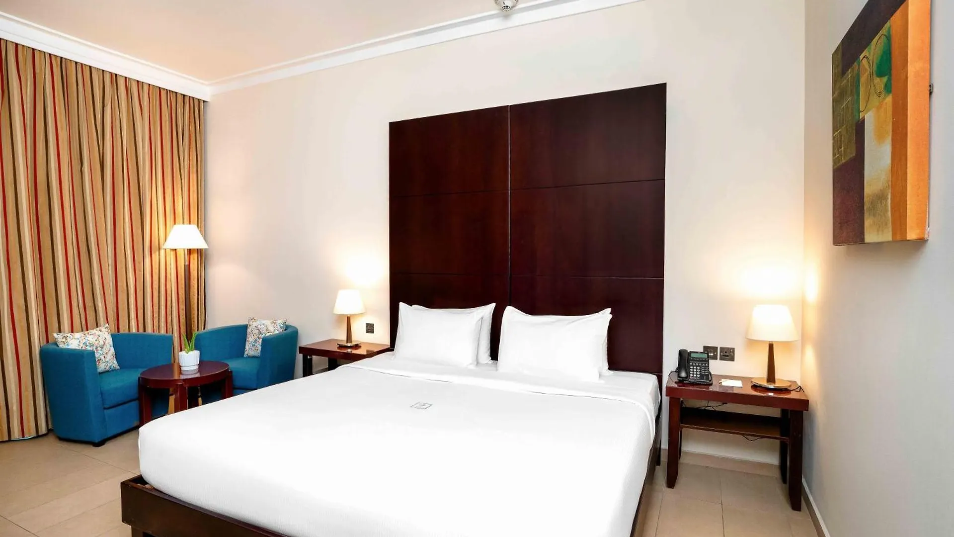 ****  אבו דאבי Metropolitan Al Mafraq Hotel איחוד האמירויות הערביות