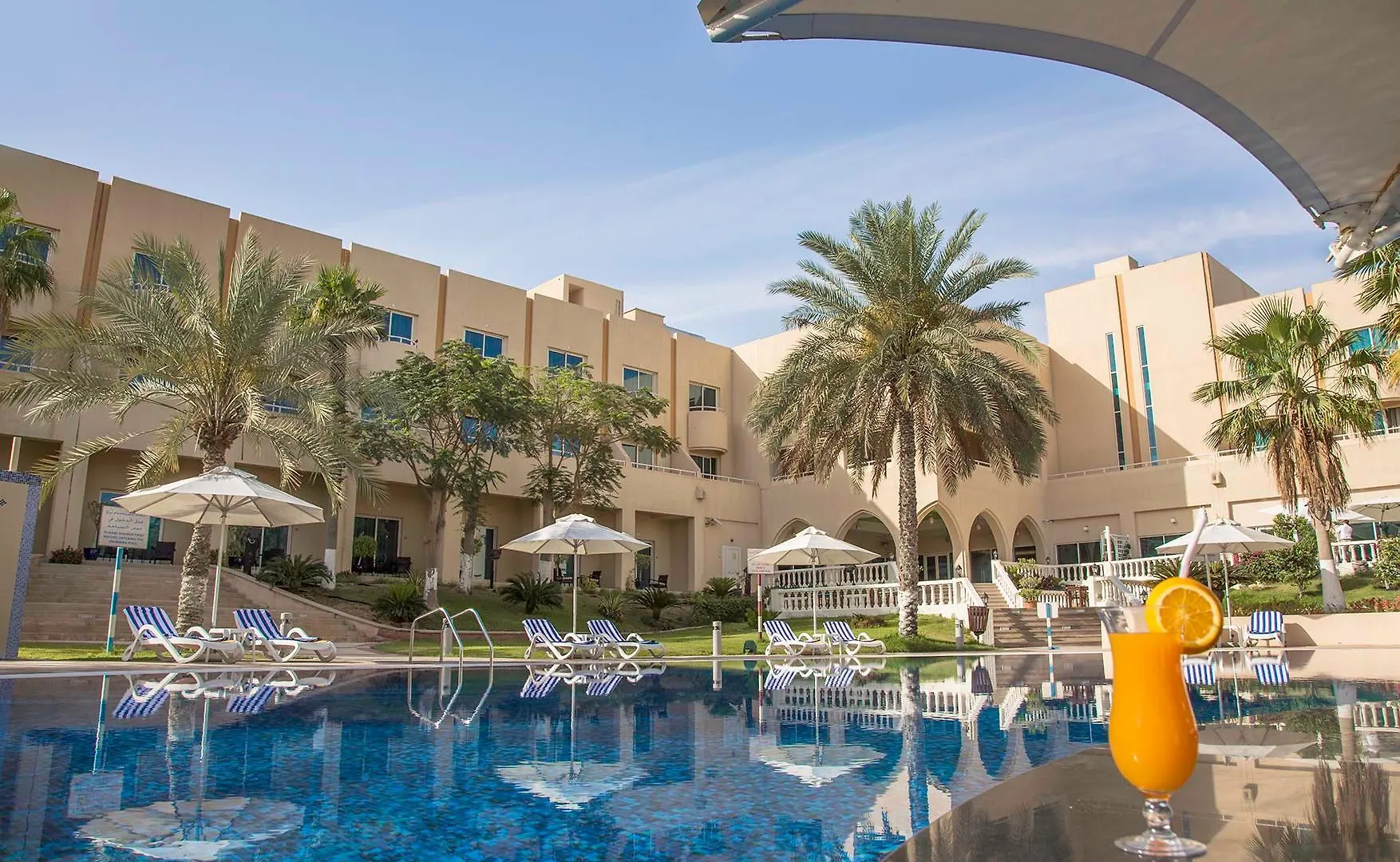Metropolitan Al Mafraq Hotel Abu Dhabi United Arab Emirates