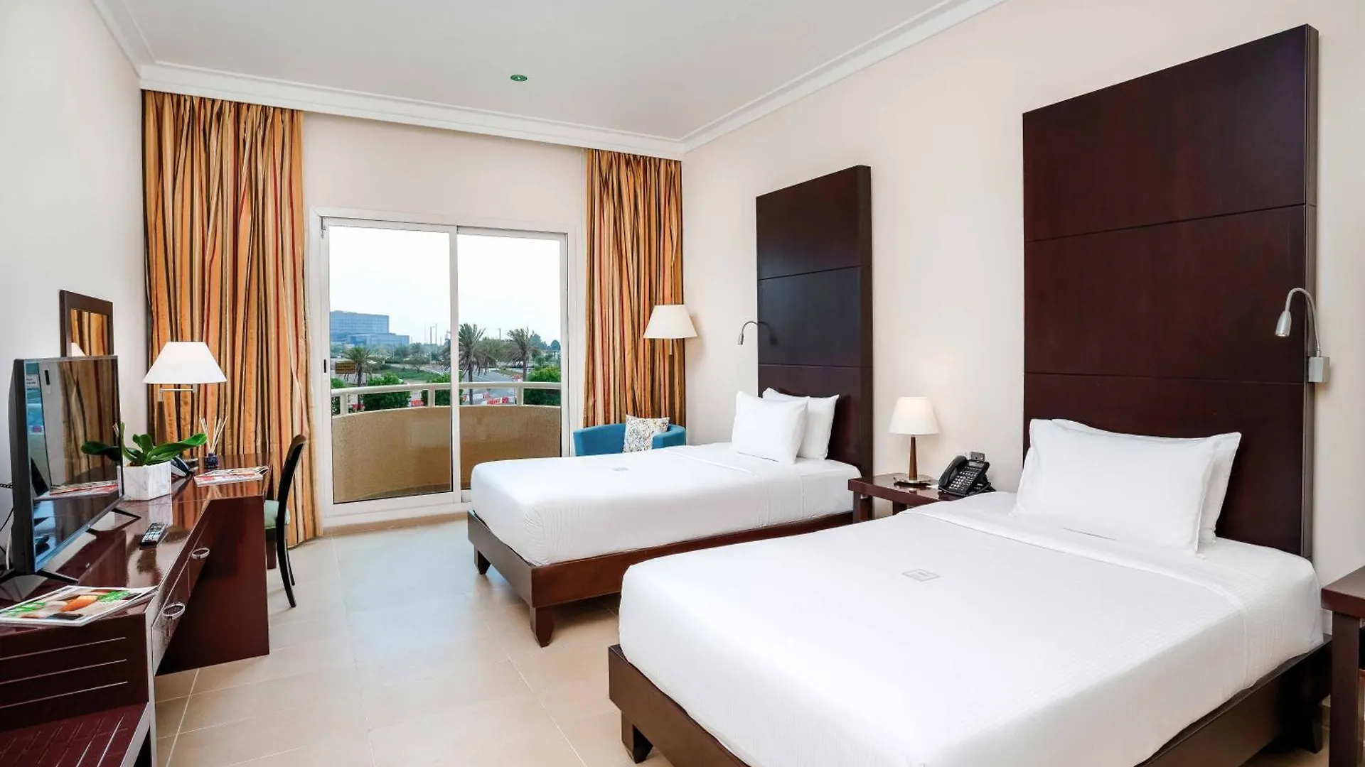 Metropolitan Al Mafraq Hotel Abu Dhabi