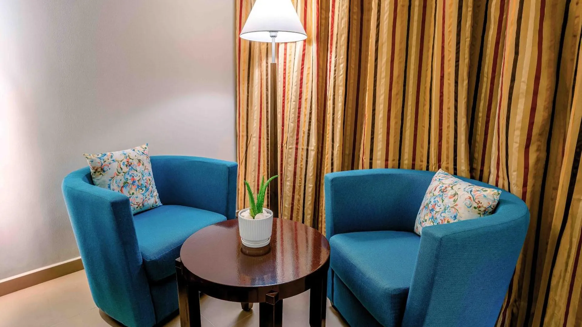 Metropolitan Al Mafraq Hotel Abu Dhabi